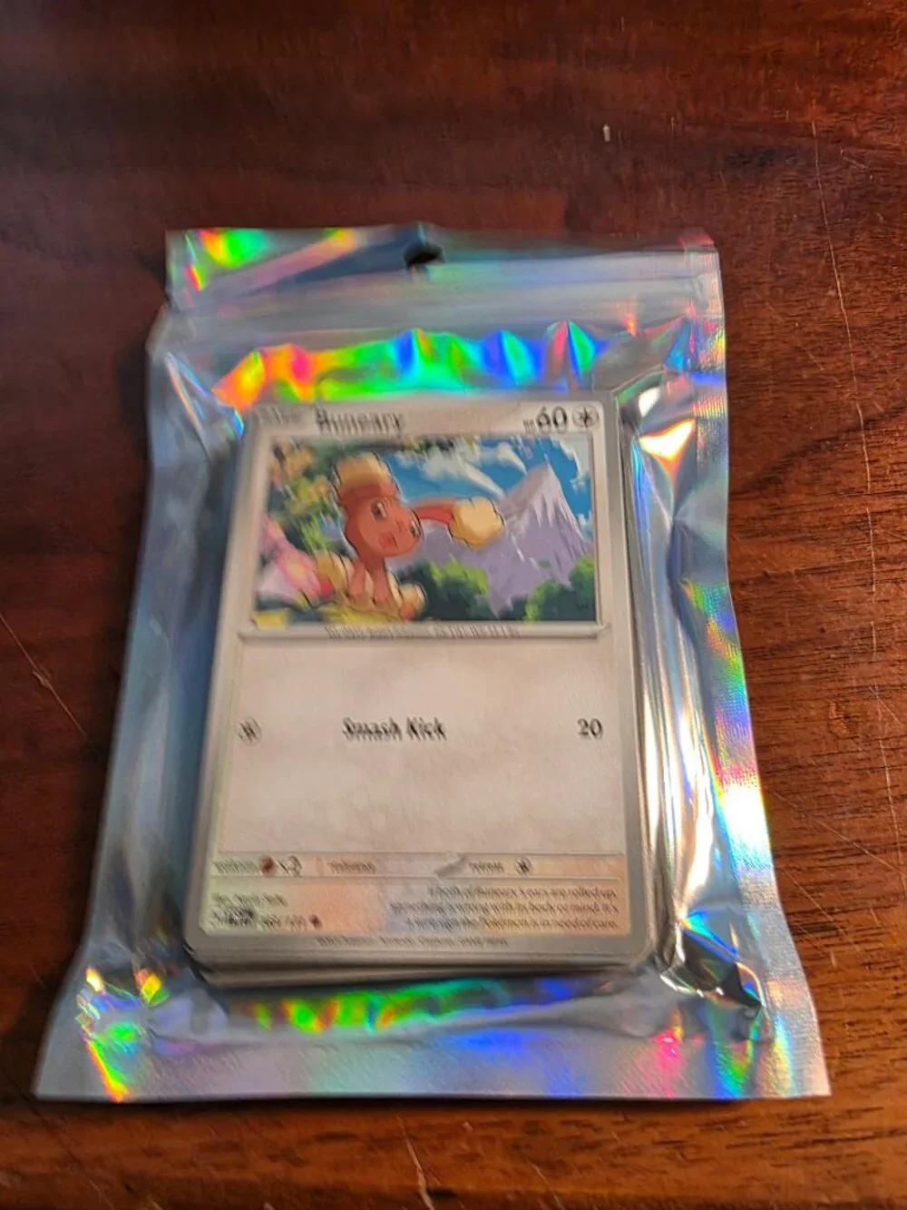 LARGE LOT OF VARIOUS POKEMON AND JAPANESE TRADING CARDS